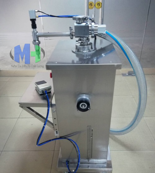 máy chiết rót nén khí 1 vòi dạng đứng