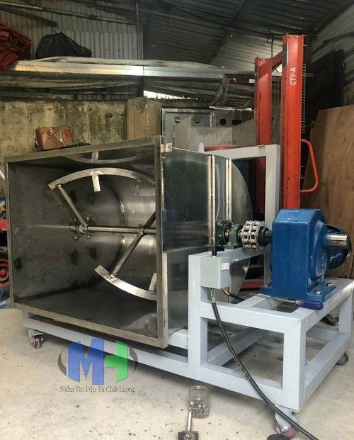 máy trộn ngang inox 304