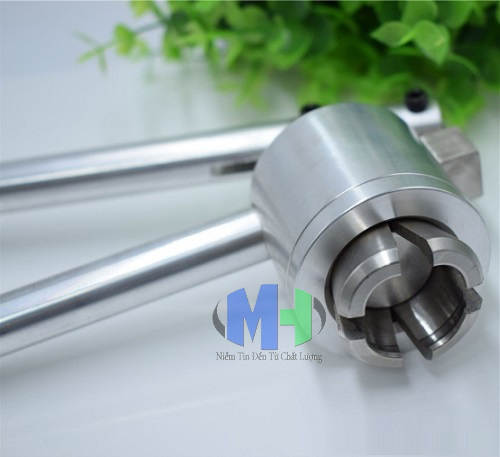 Dụng cụ siết đóng nắp chai thủ công