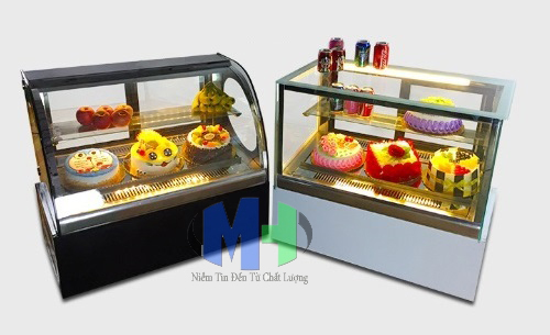 tủ đựng bánh kem kính cong