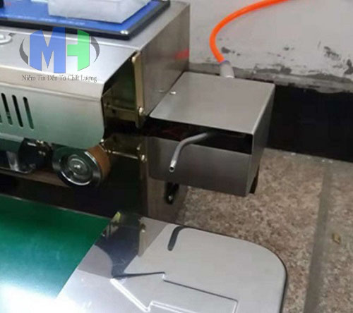 Máy hàn liên tục có thổi khí Ni tơ