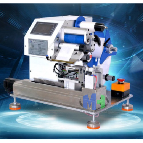 Máy dán kẹp nhãn dây điện, cáp dạng cờ