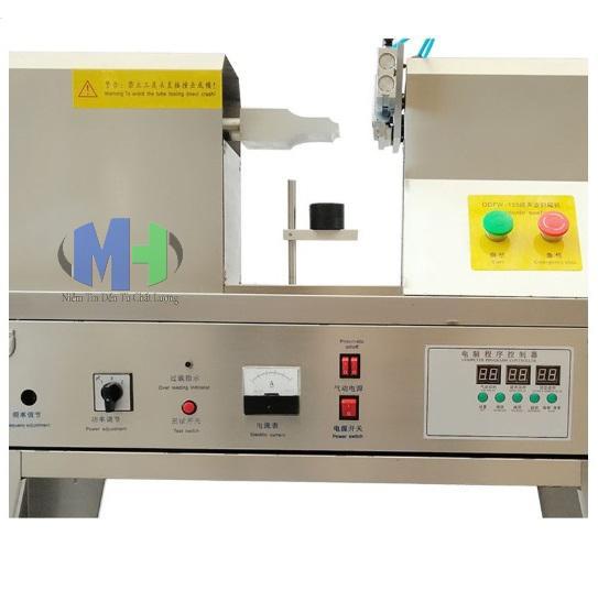 Máy đóng gói niêm phong tuýp kem