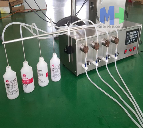 Máy Chiết Rót Dạng Lỏng 4 Vòi (MHCR-A09)