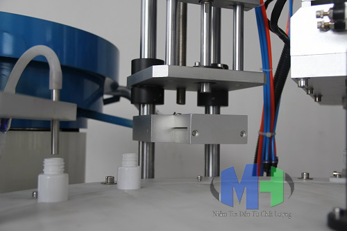 Dây Chuyền Chiết Rót, Cấp Và Xoáy Nắp Tự Động (MHCR-A24)