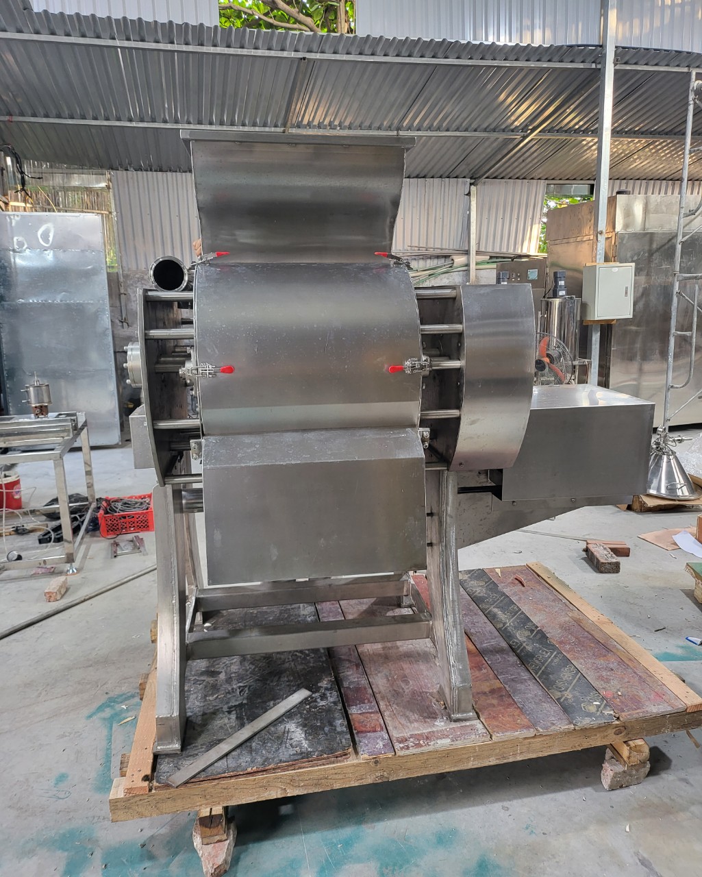 Thiết Bị Lọc Tách vỏ Hạt Và Xay Nhỏ