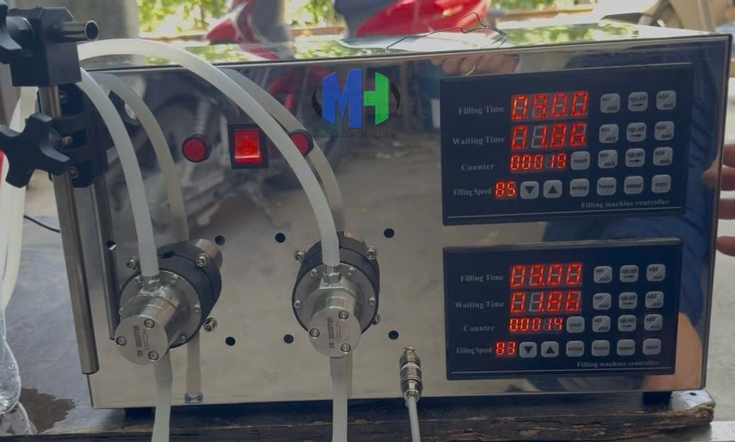 máy chiết rót chất lỏng 2 vòi bơm